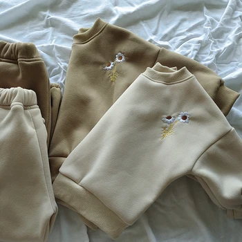komplet odjeće iz 2 predmeta za male dječake u korejskom stilu, pulover s cvjetnim ispis u obliku male tratinčice, majica, majice + hlače, odijela, jesenje vrhovima, sportski kostim, u kompletu